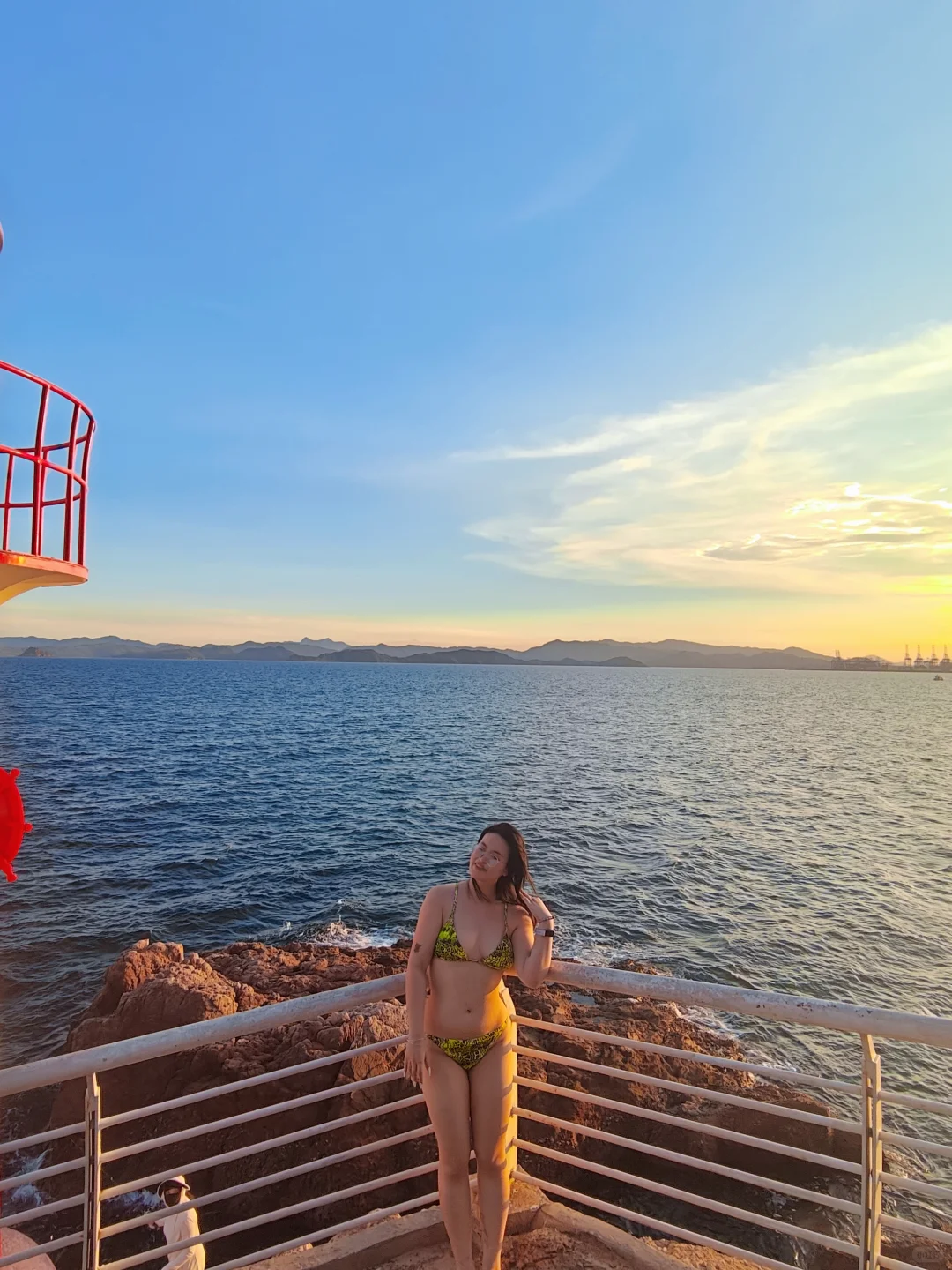胖胖女孩的海边比基尼梦想👙