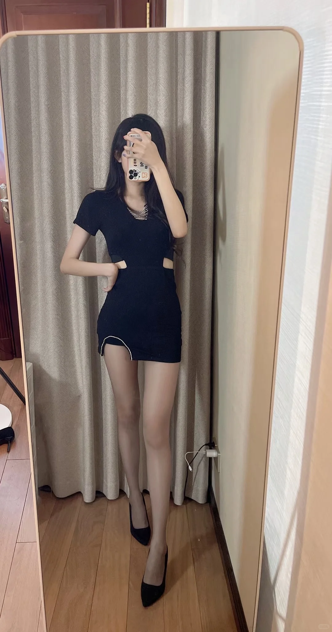 # 可爱在性感面前一文不值