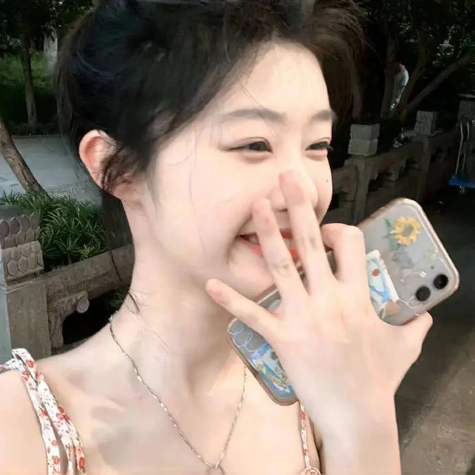 好甜的女头