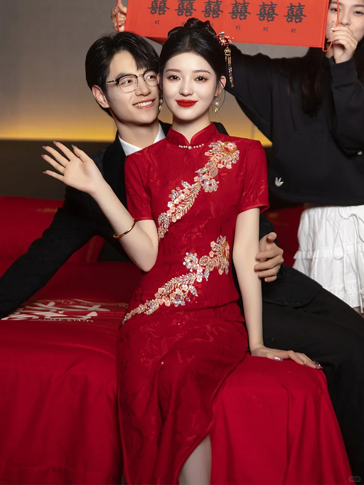 被夸了一整晚的订婚礼服真的爱惨啦‼️💕