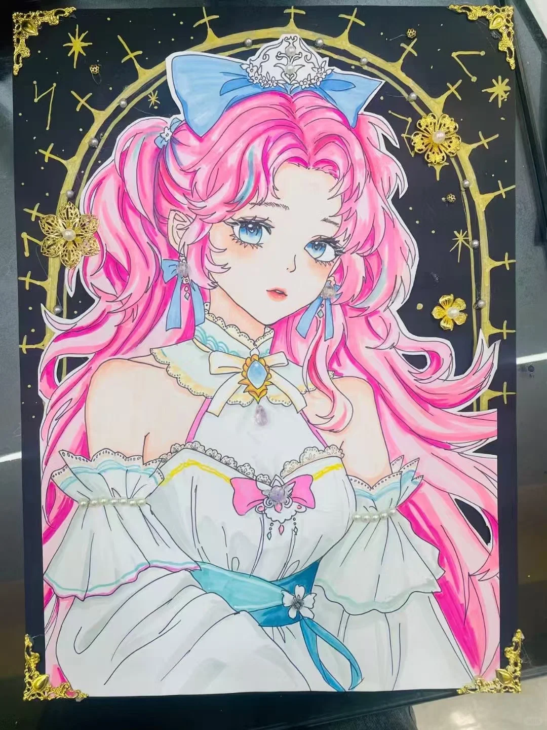 动漫女孩装饰画，洛可可，宫廷风，半身像
