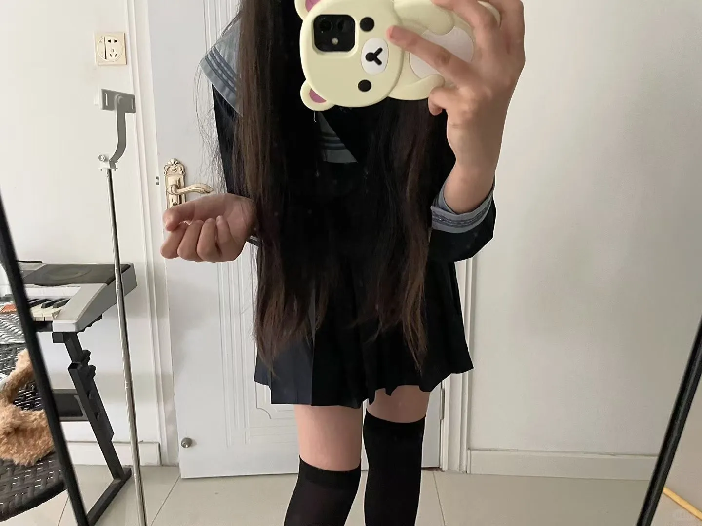 你见我白天可以做个甜妹，晚上可以变出妖娆