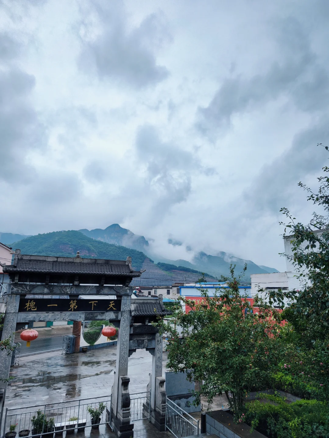 一个太行山里的小县城，美丽质朴而且安逸