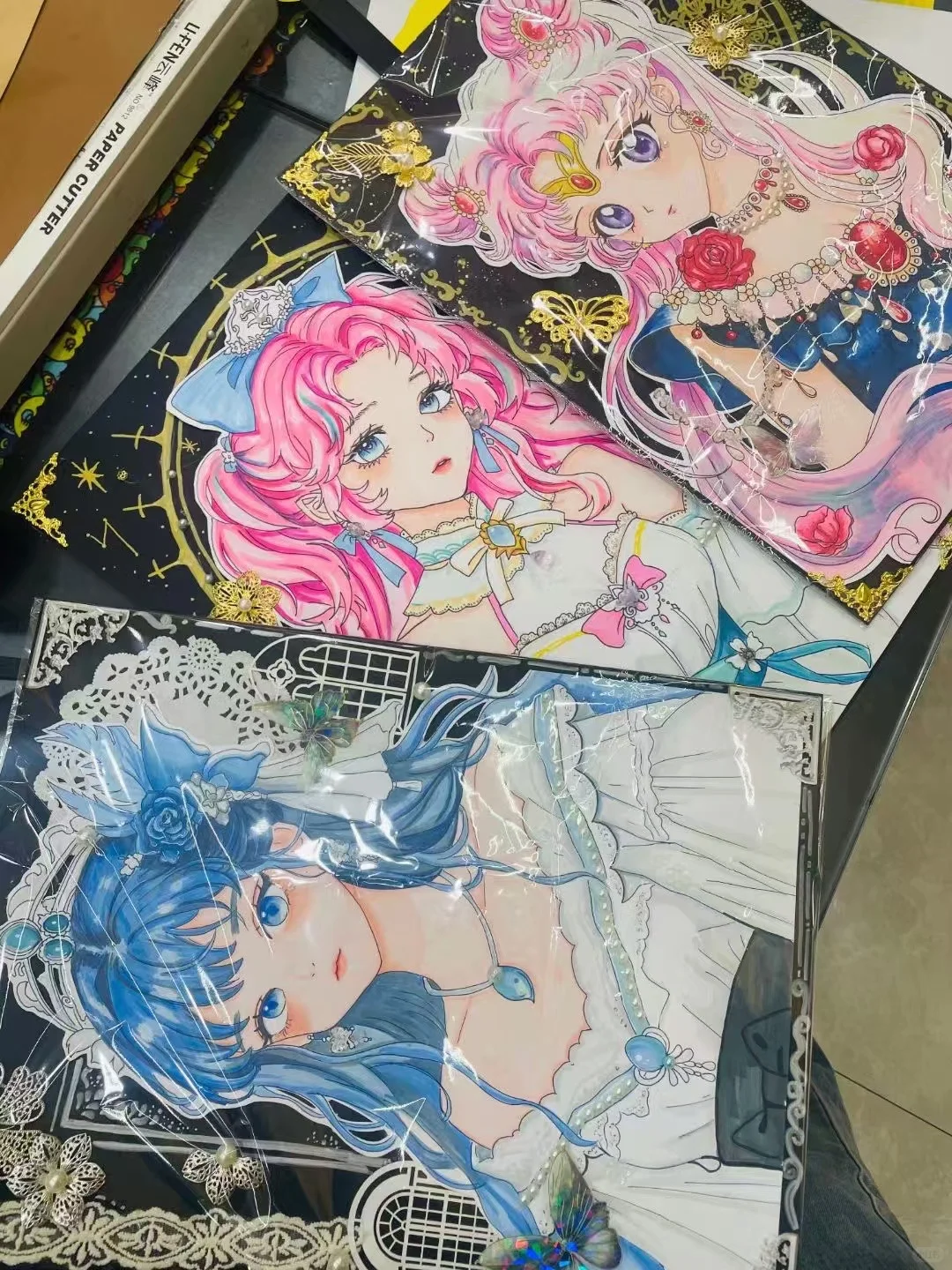 动漫女孩装饰画，洛可可，宫廷风，半身像