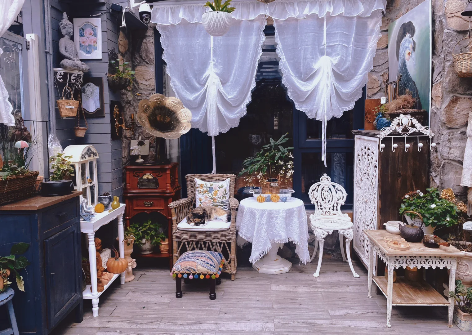 卖房，200平花园，房子115