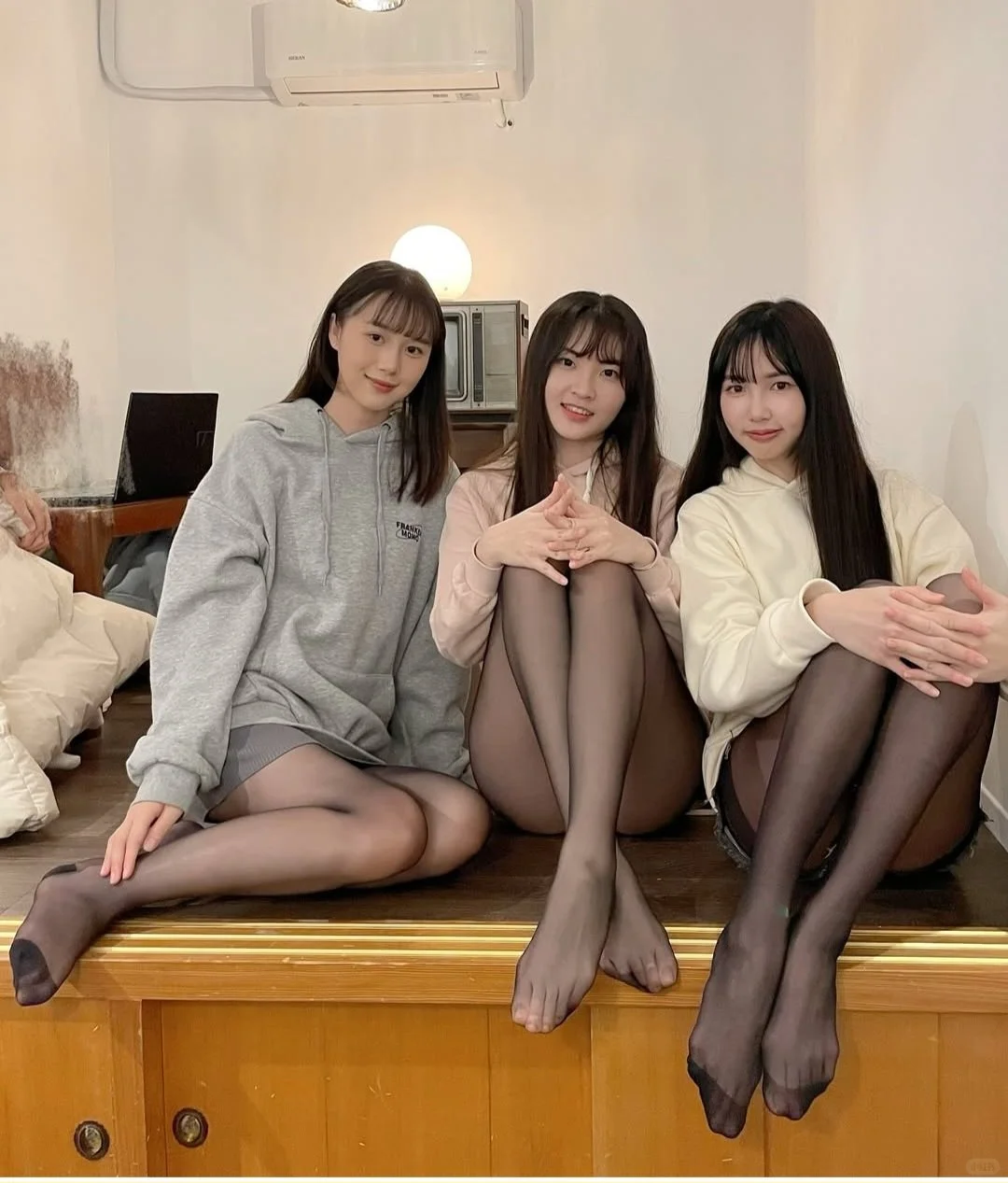 这姐妹的氛围感我悟了！！！