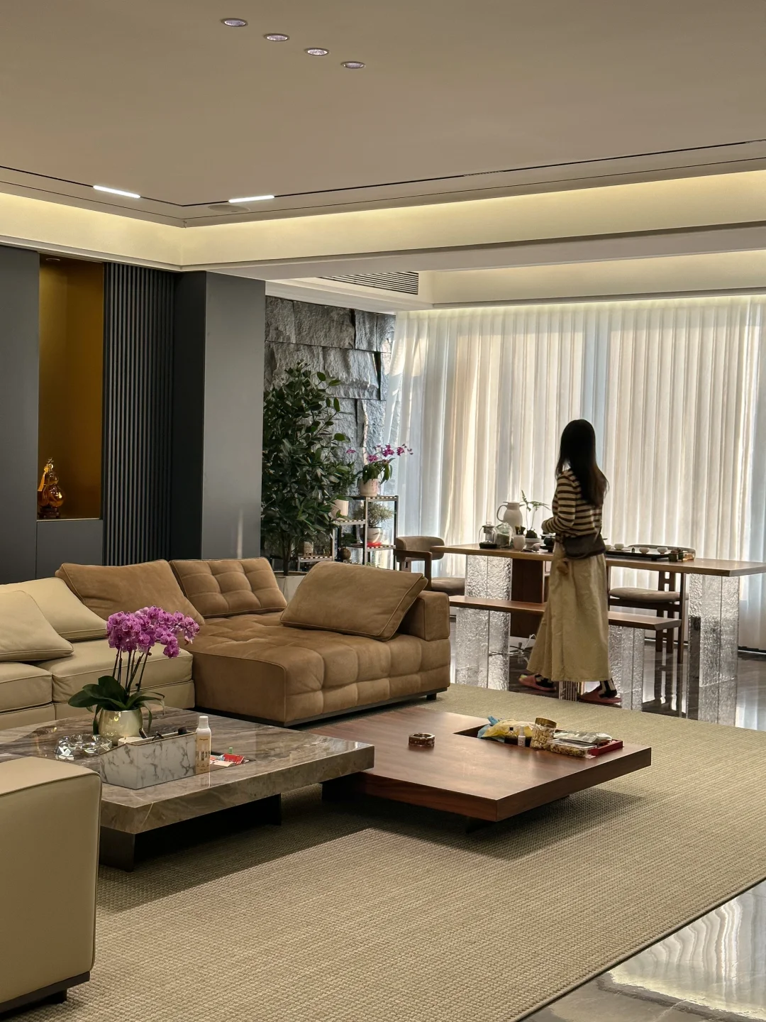 越看越爱400m²大平层意式美学❗密缝铺贴太绝