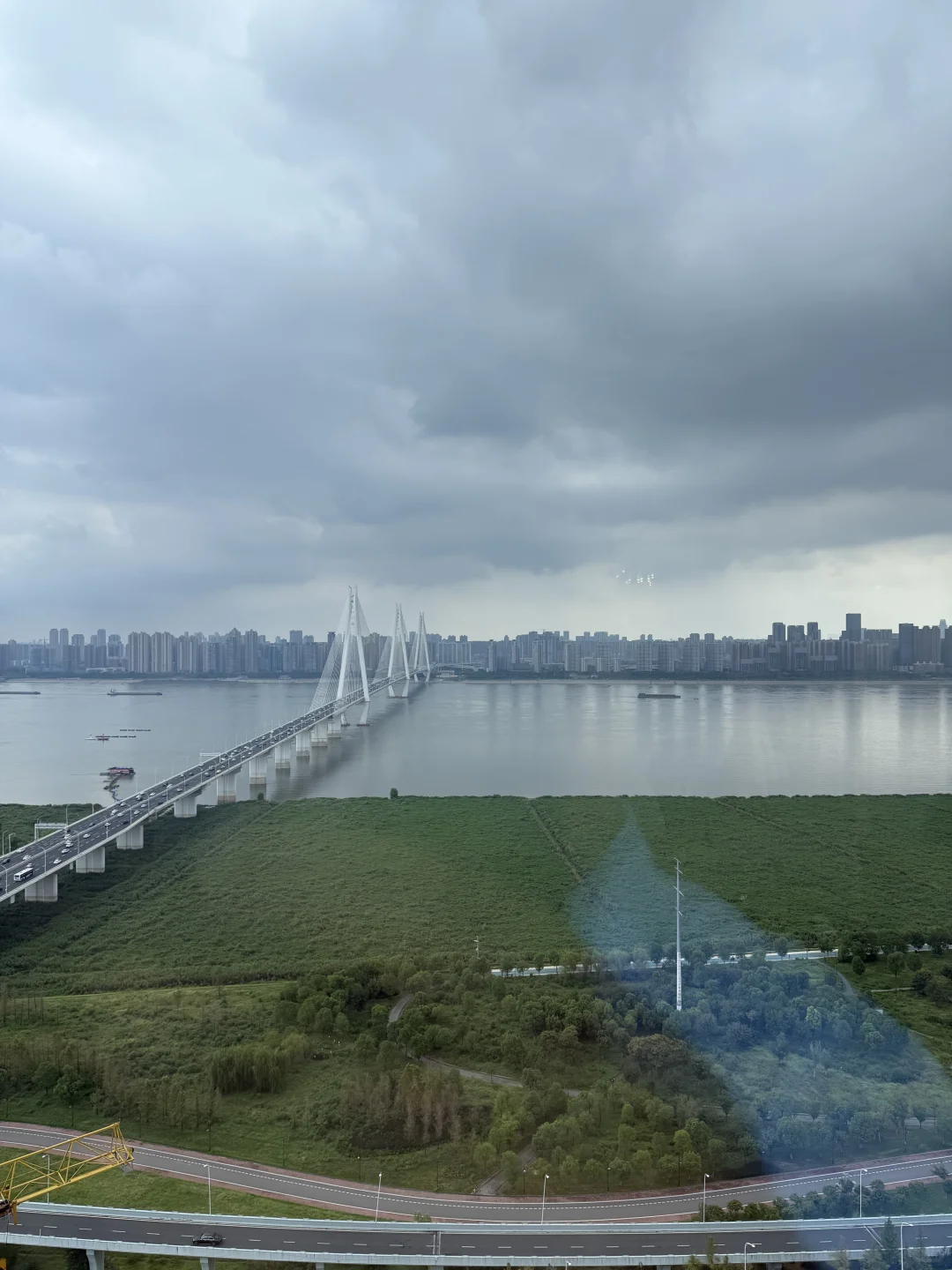 二七滨江顶豪D10黑珍珠！震撼天际线！太豪横