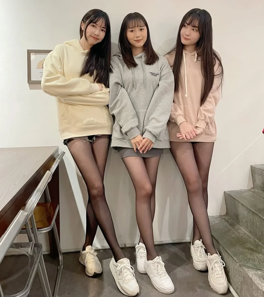 这姐妹的氛围感我悟了！！！