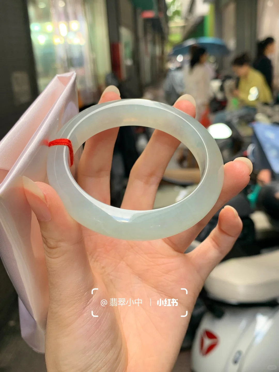 🧊冰晴绿美镯 🌿一眼沦陷的腕间尤物