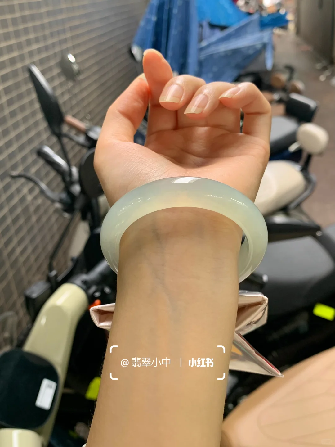 🧊冰晴绿美镯 🌿一眼沦陷的腕间尤物