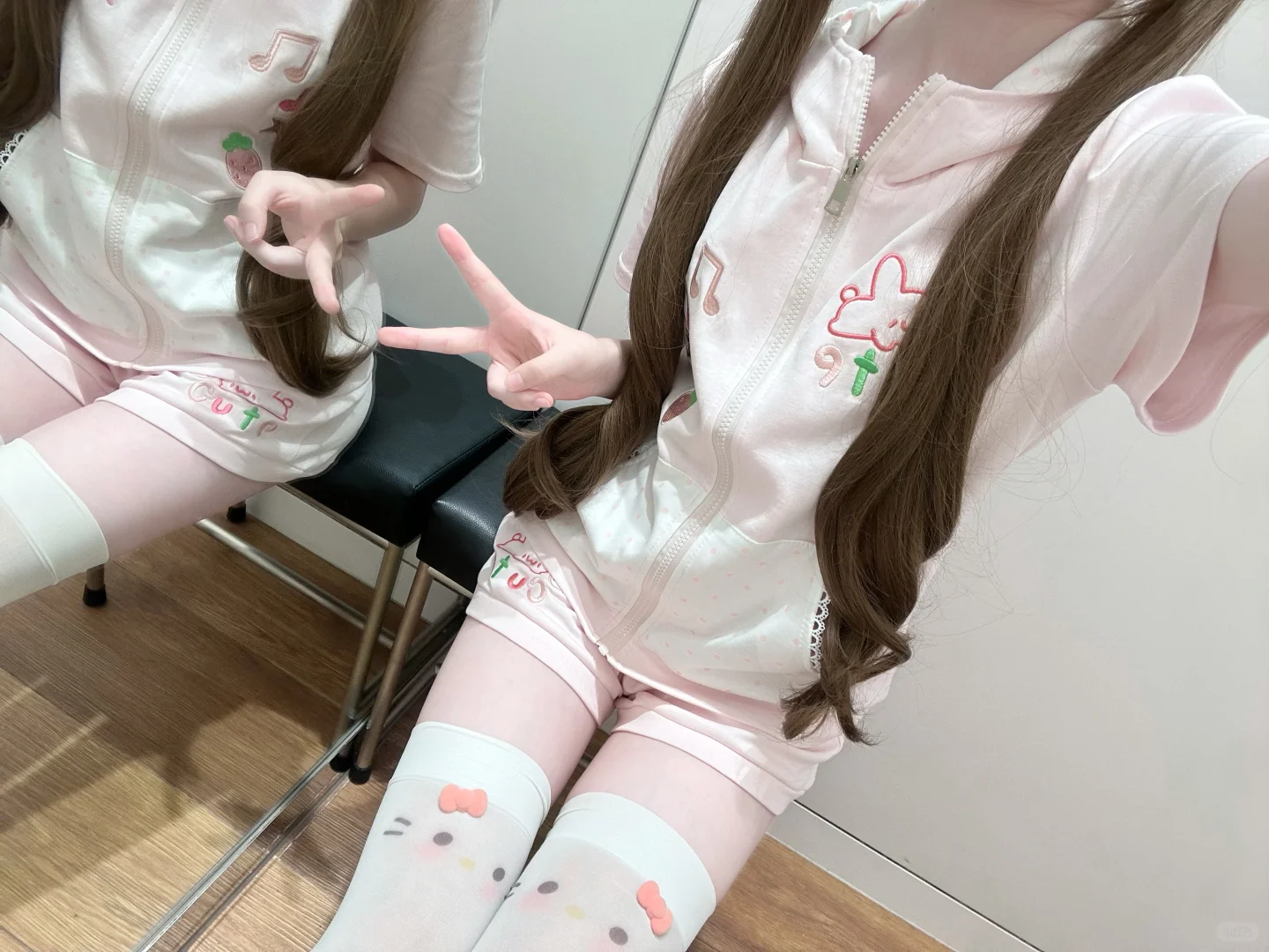 优衣库对镜这样拍！