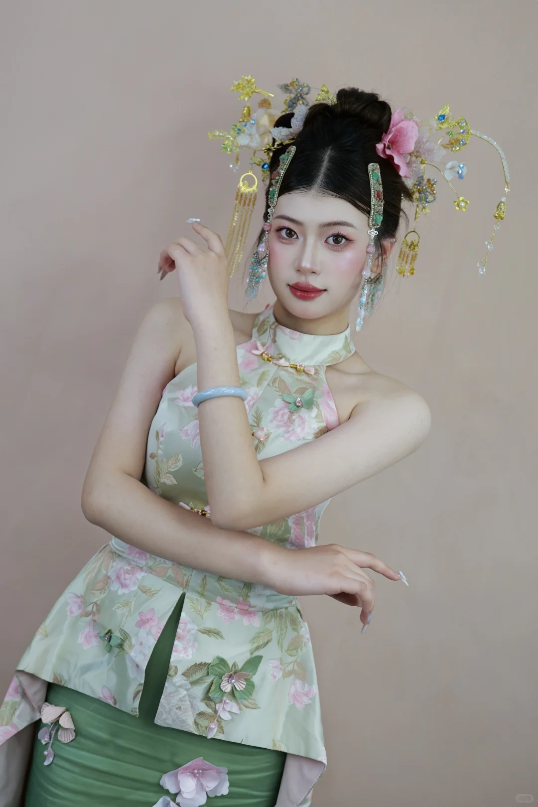 娇艳甜美的新中式造型✨