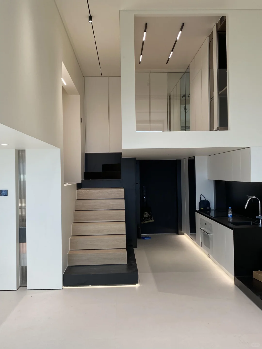 样板间出售！全新未住人（套二loft38w包税