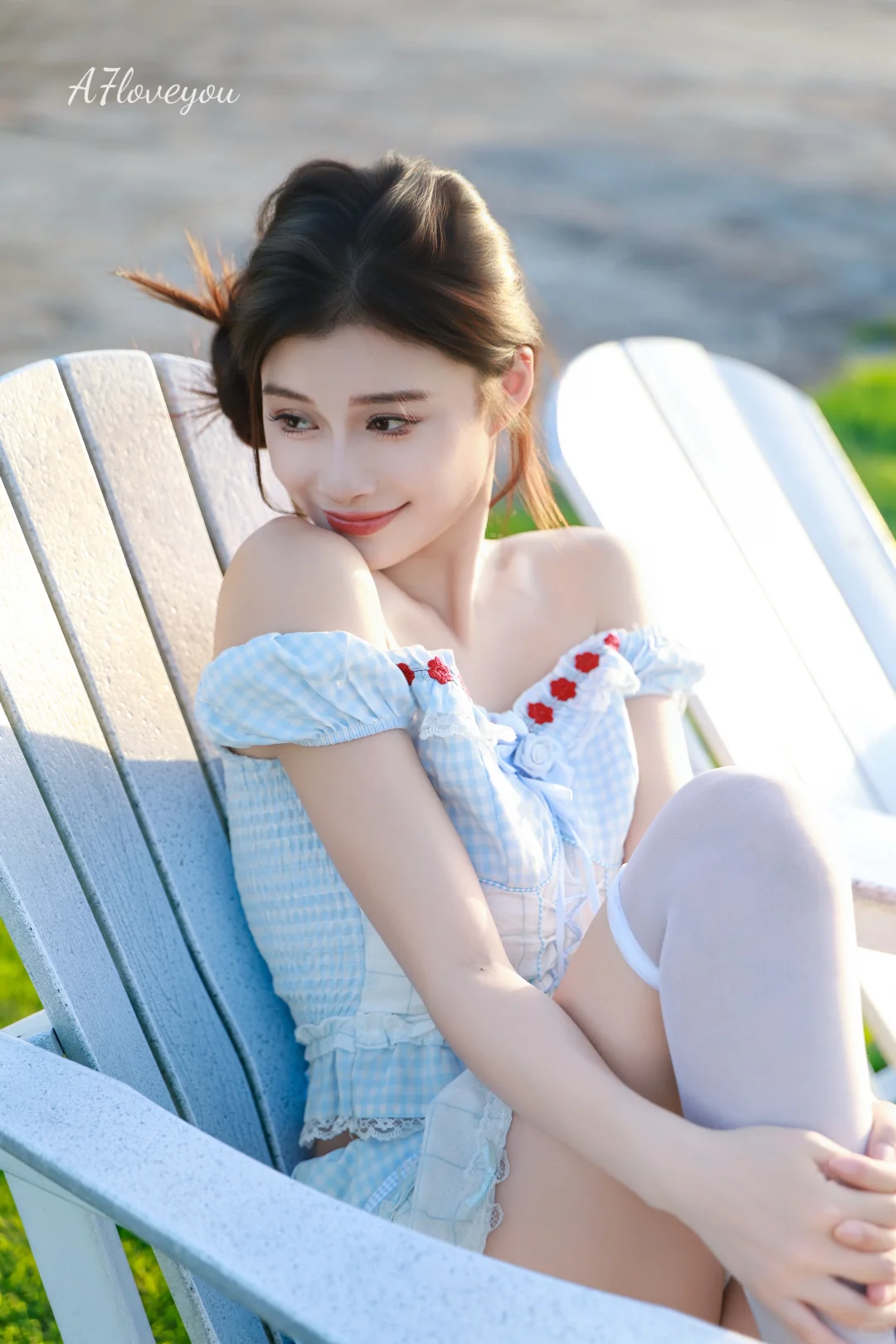 青春美少女菲大飞