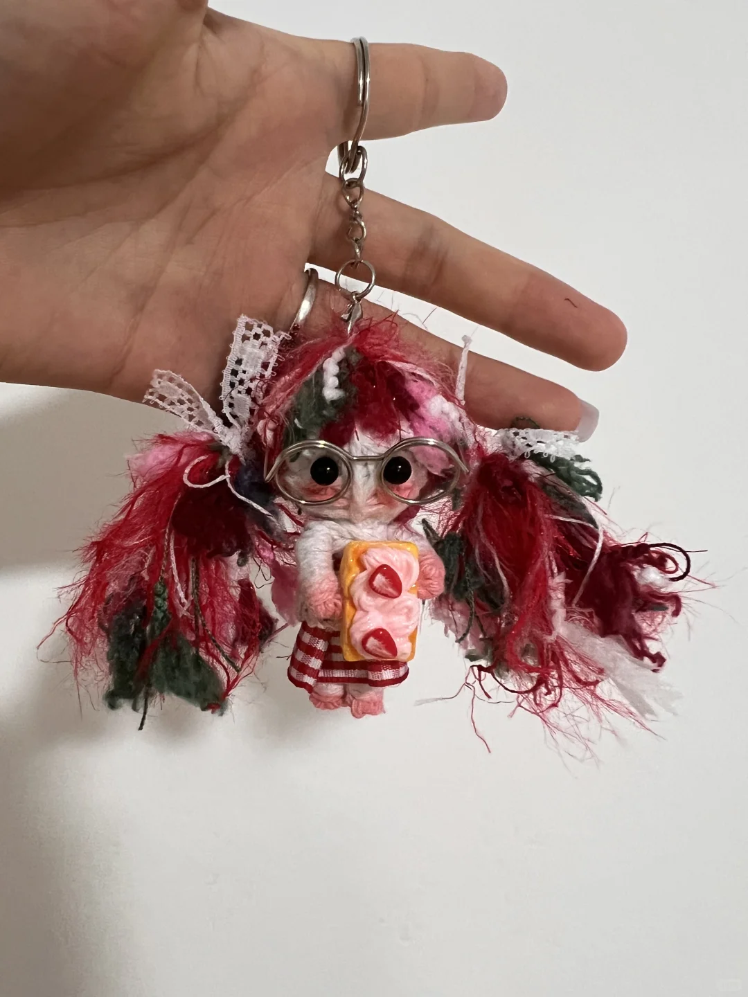 红发美少女
