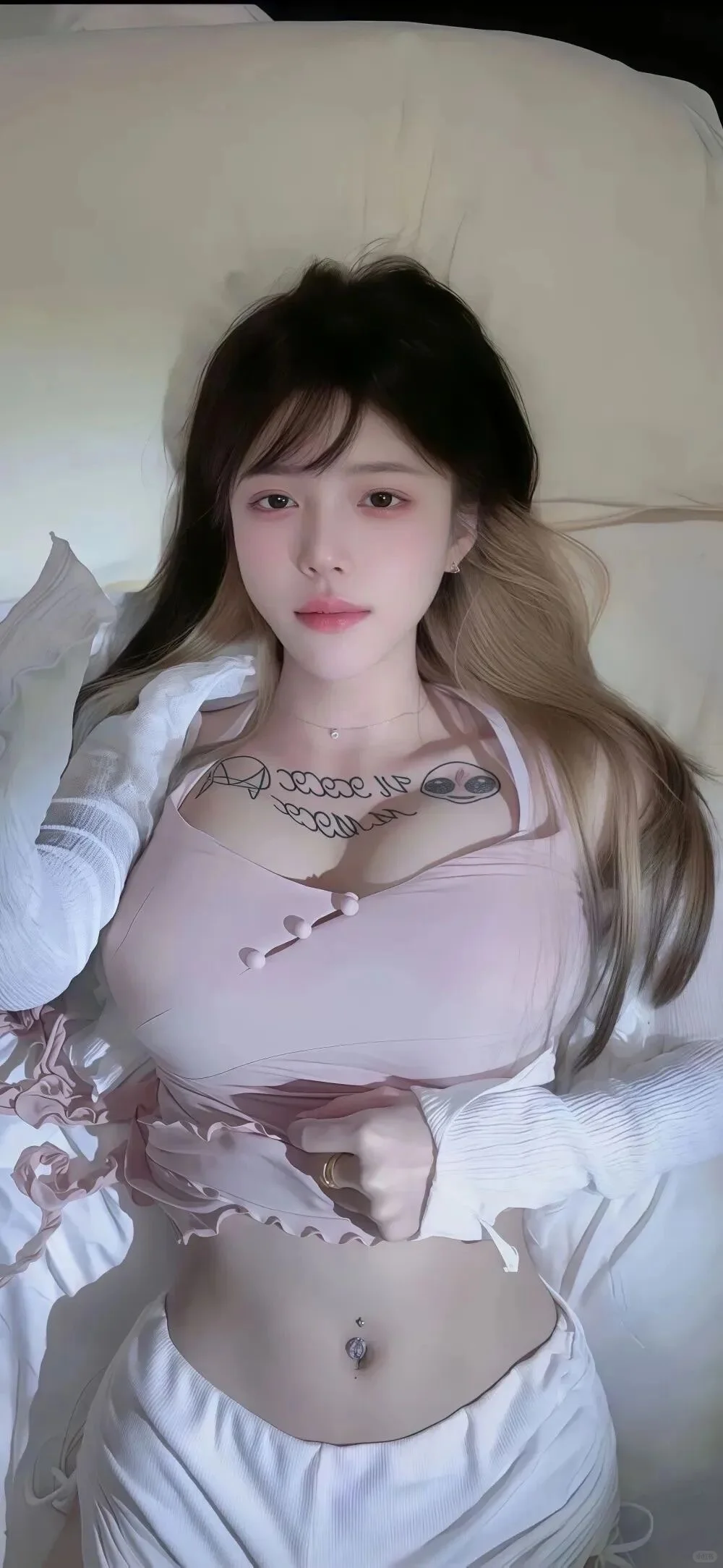 超爱美女姐姐隔着屏幕就撩你