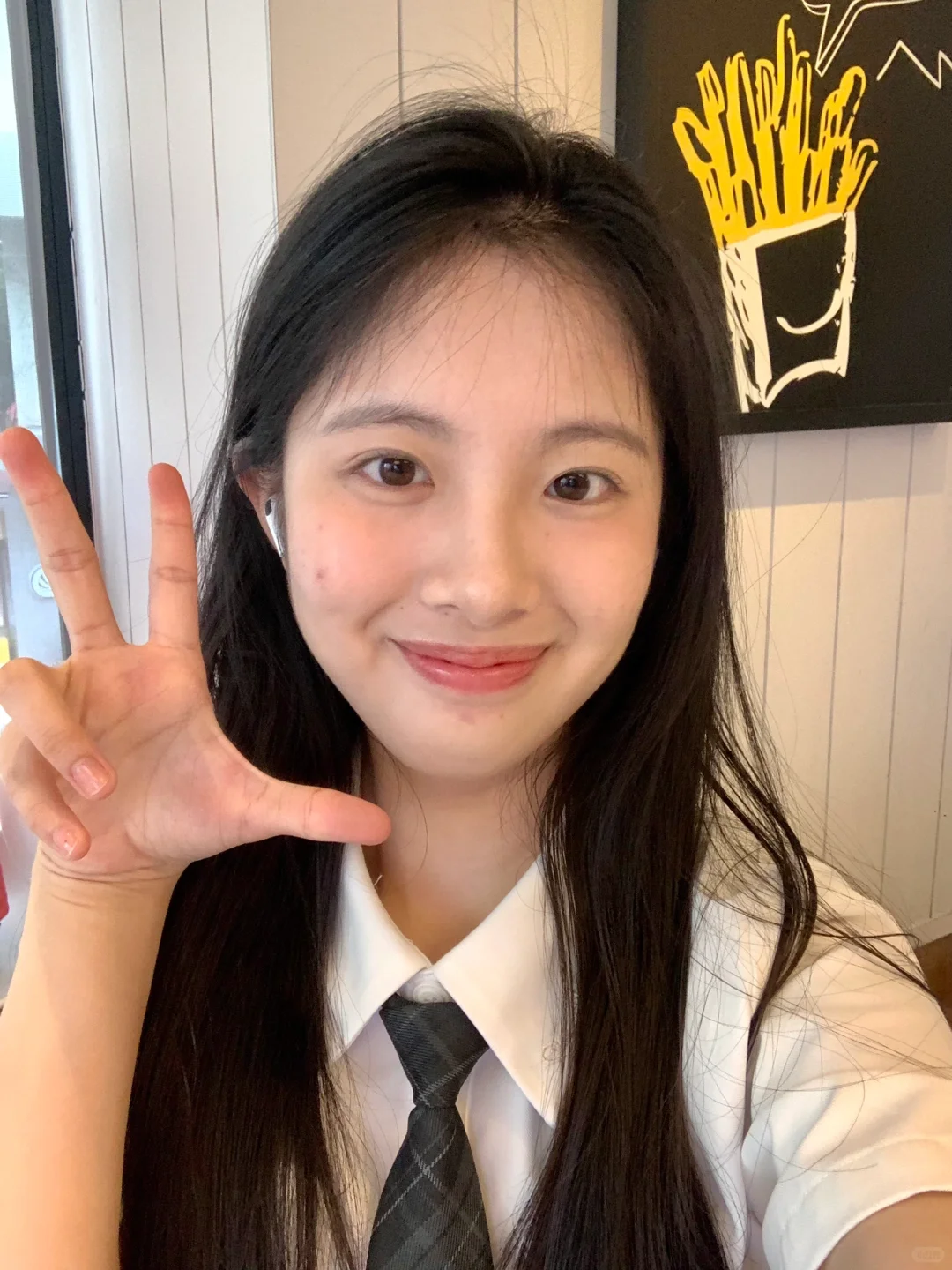 实况live|妈呀，这下谁还分得清我和奶茶妹妹