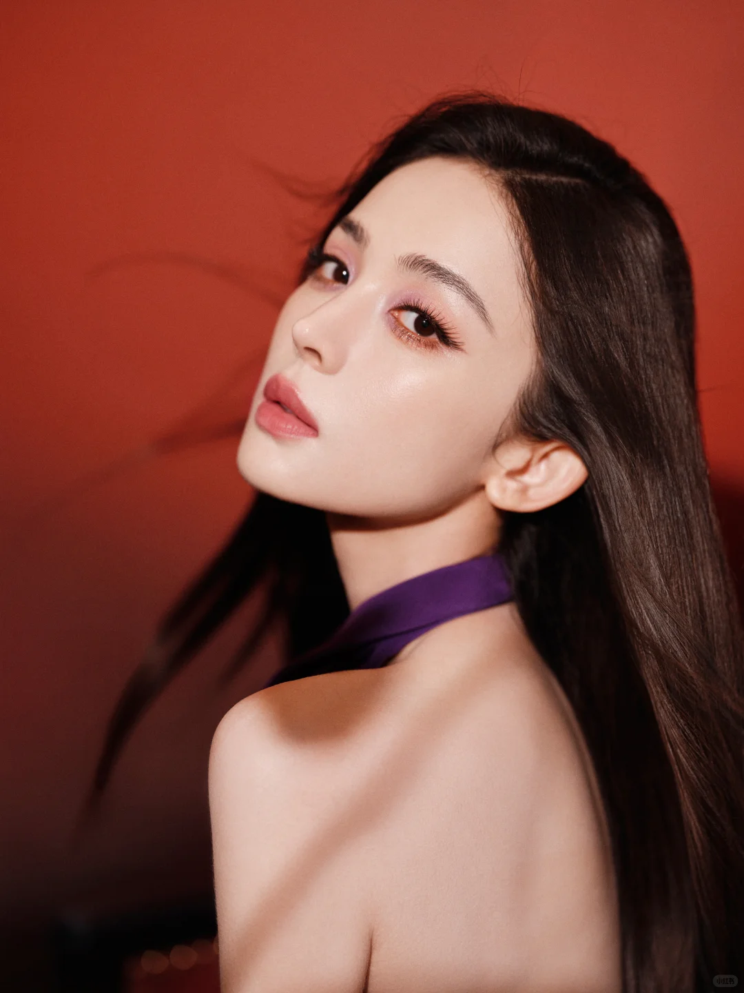 娜扎｜极简纯紫💜依旧高贵优雅又魅惑冷艳