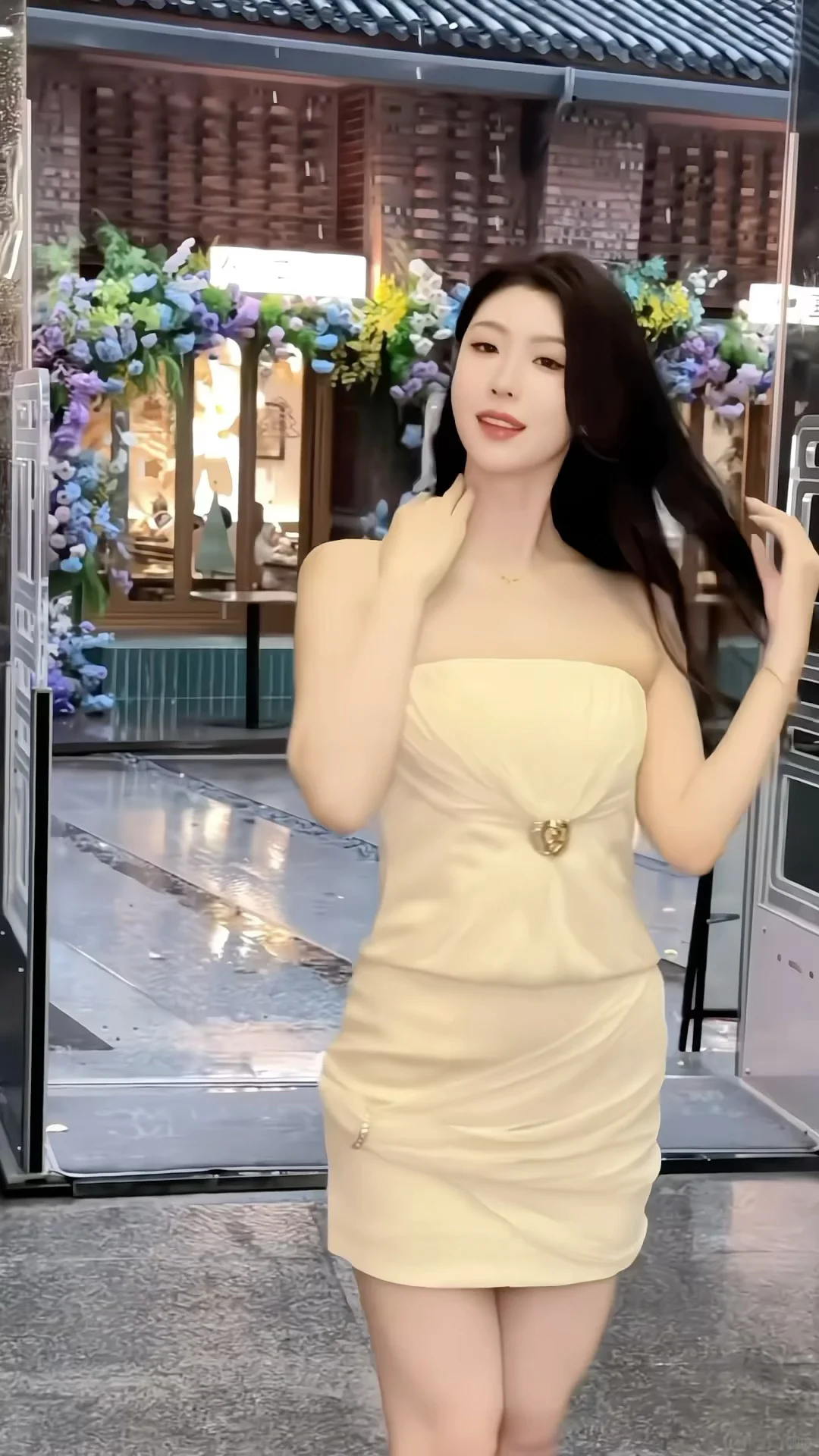 30+姐姐颜值不用太正，气质才是经典~