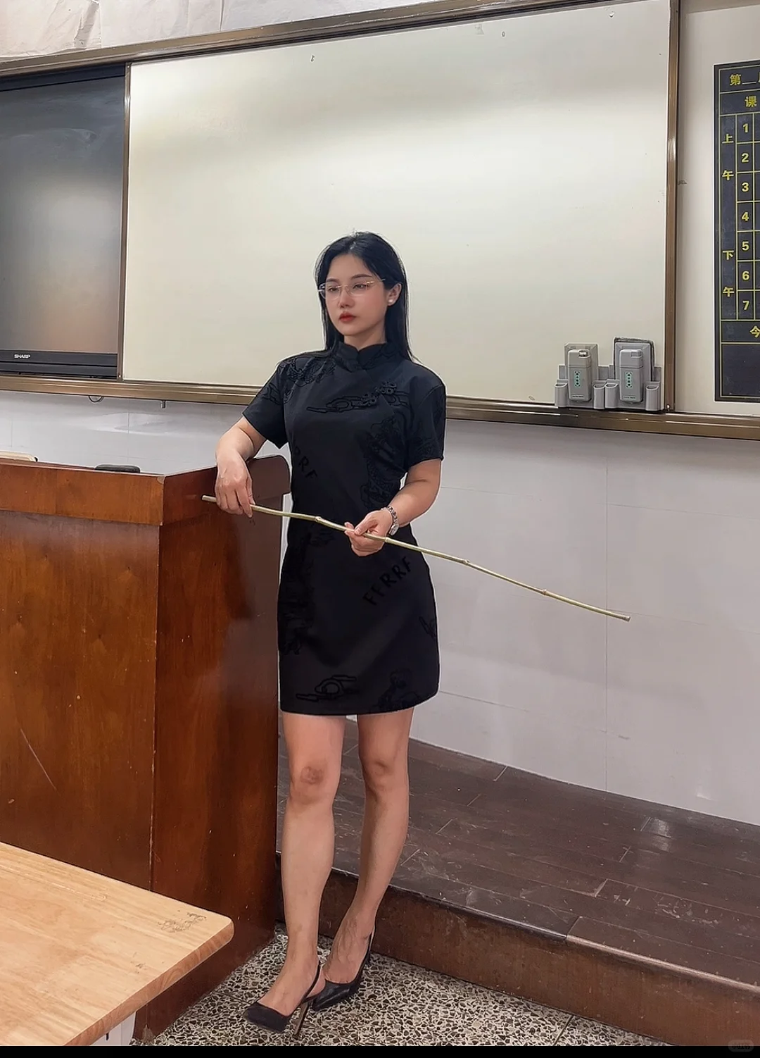 80后体制内 | 开学穿哪套？
