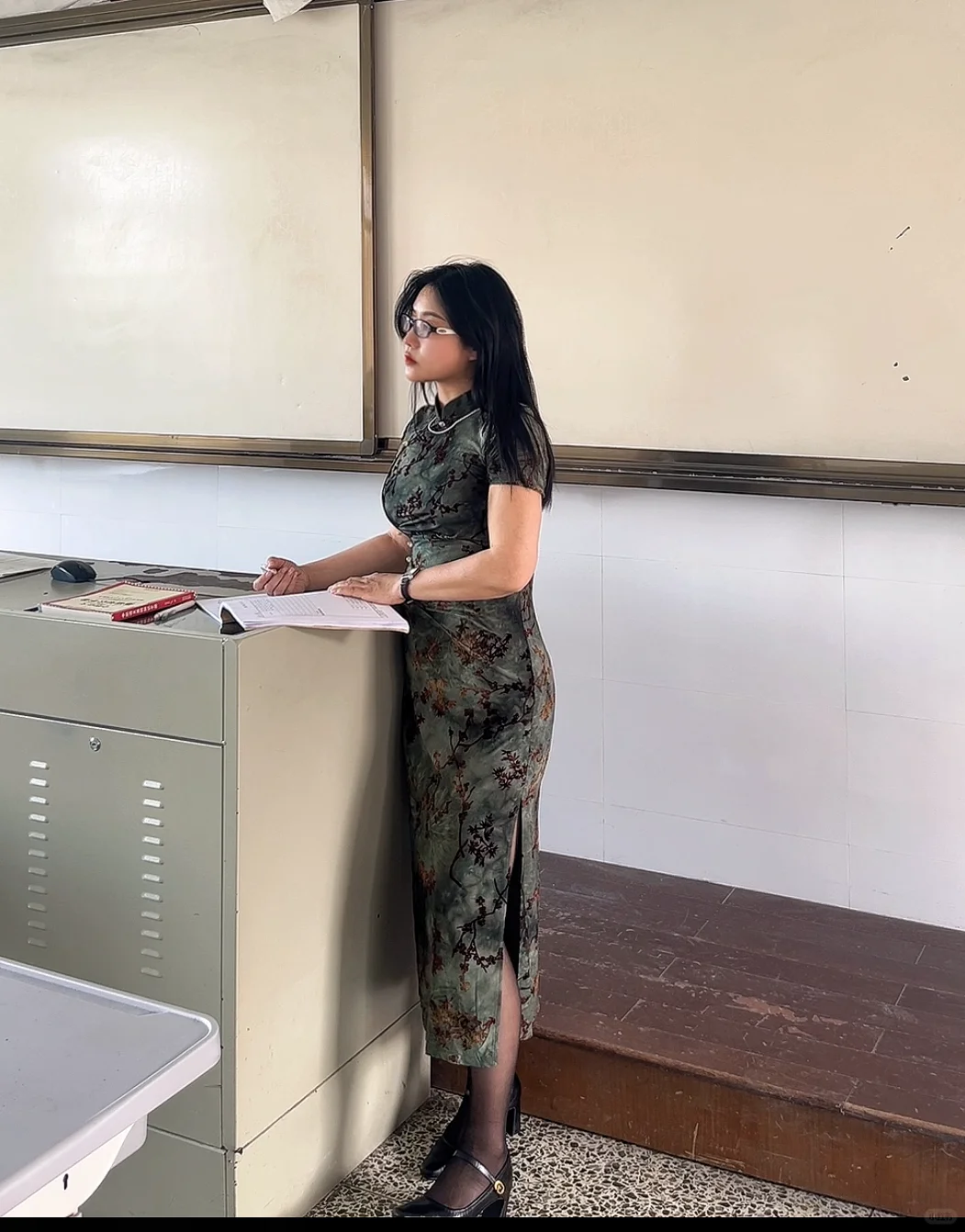 80后体制内 | 开学穿哪套？