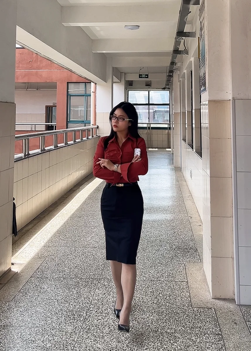 80后体制内 | 开学穿哪套？