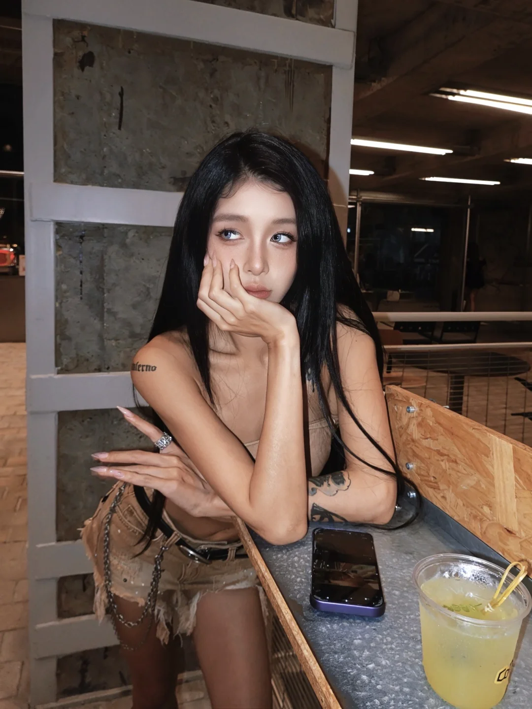 图文收藏篇✨假期存点很辣的探店坐姿pose