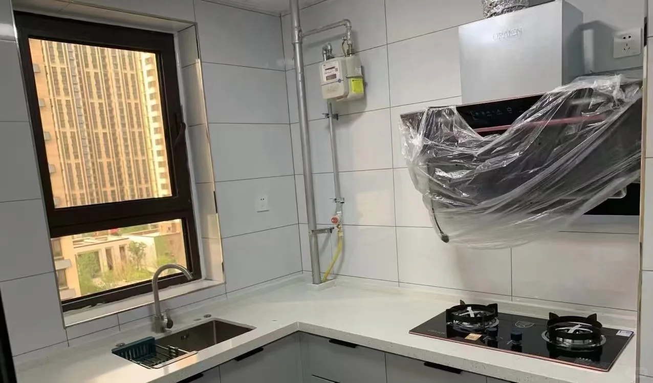 出租桥西区汇锦路绿地新礼华府一