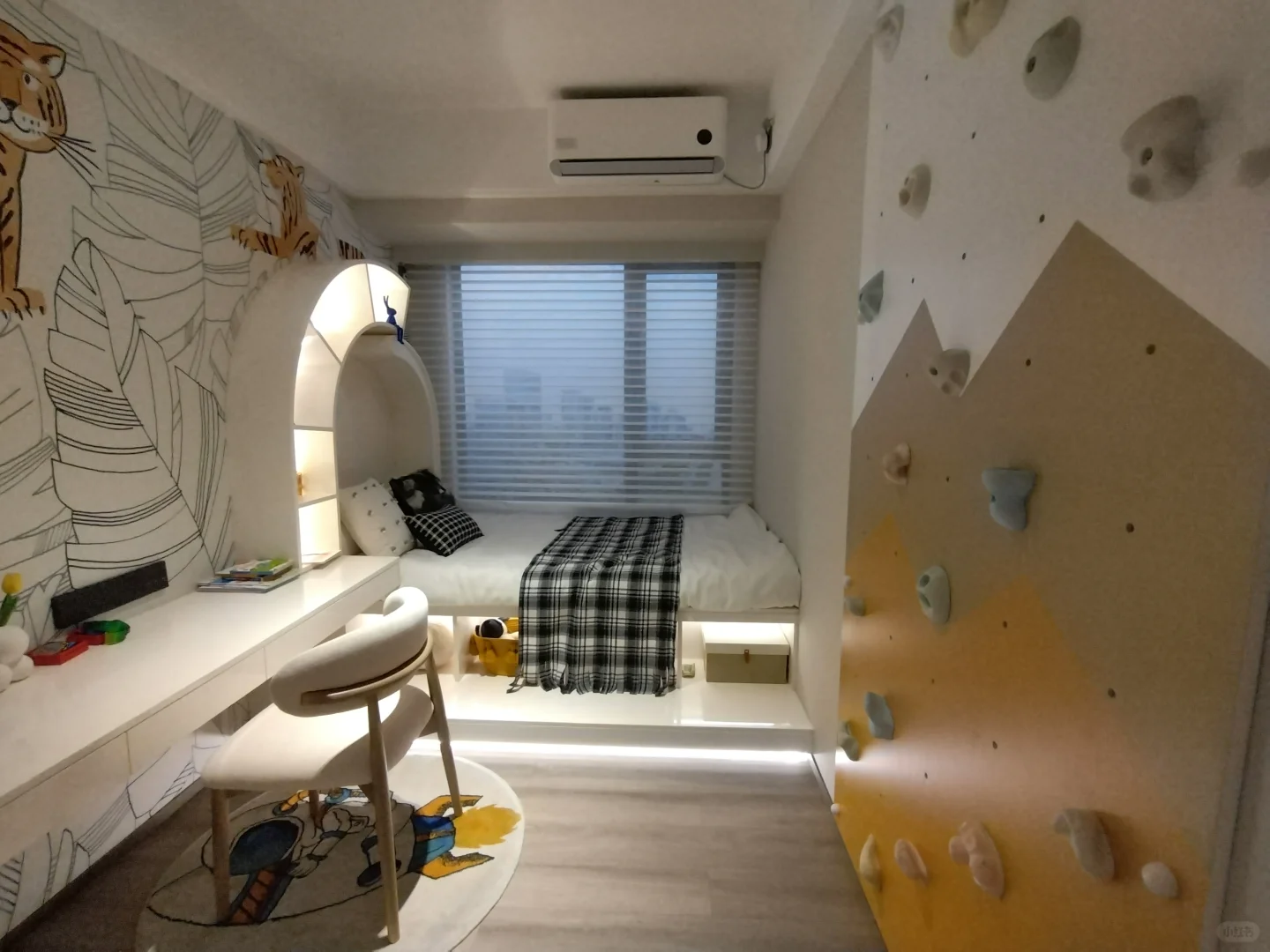 远洋天萃四房两厅两卫出售