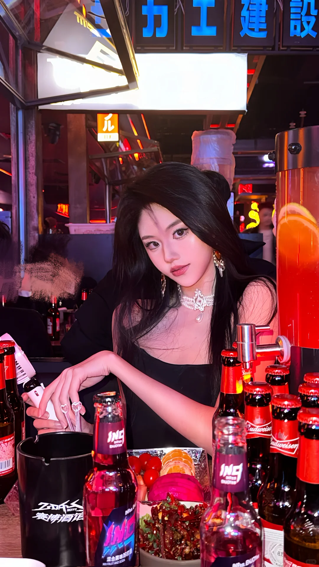 存一些🍺bar拍照姿势💜