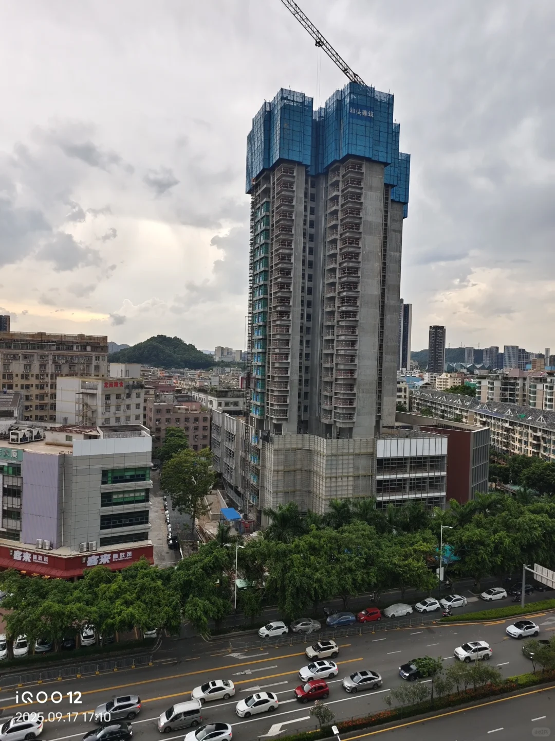 有人知道这个新楼盘么，在大运，听说3万起