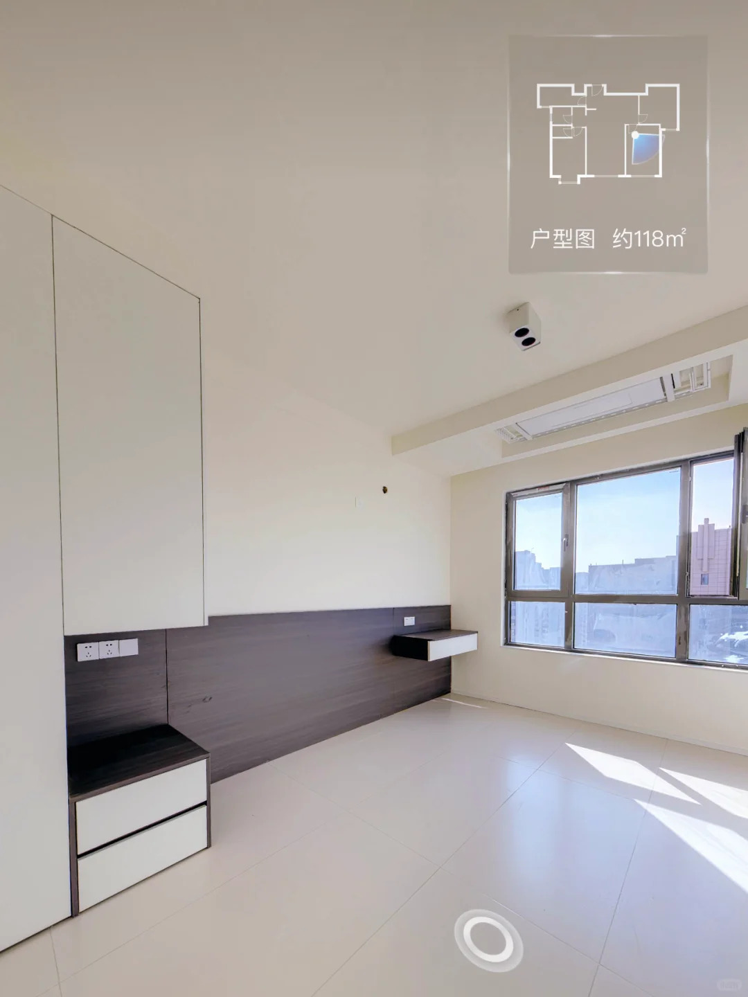 西安曲江｜四号线地铁口旁，新精装三居