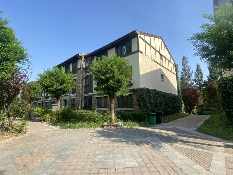 东四环｜首付93万别墅社区看房实录