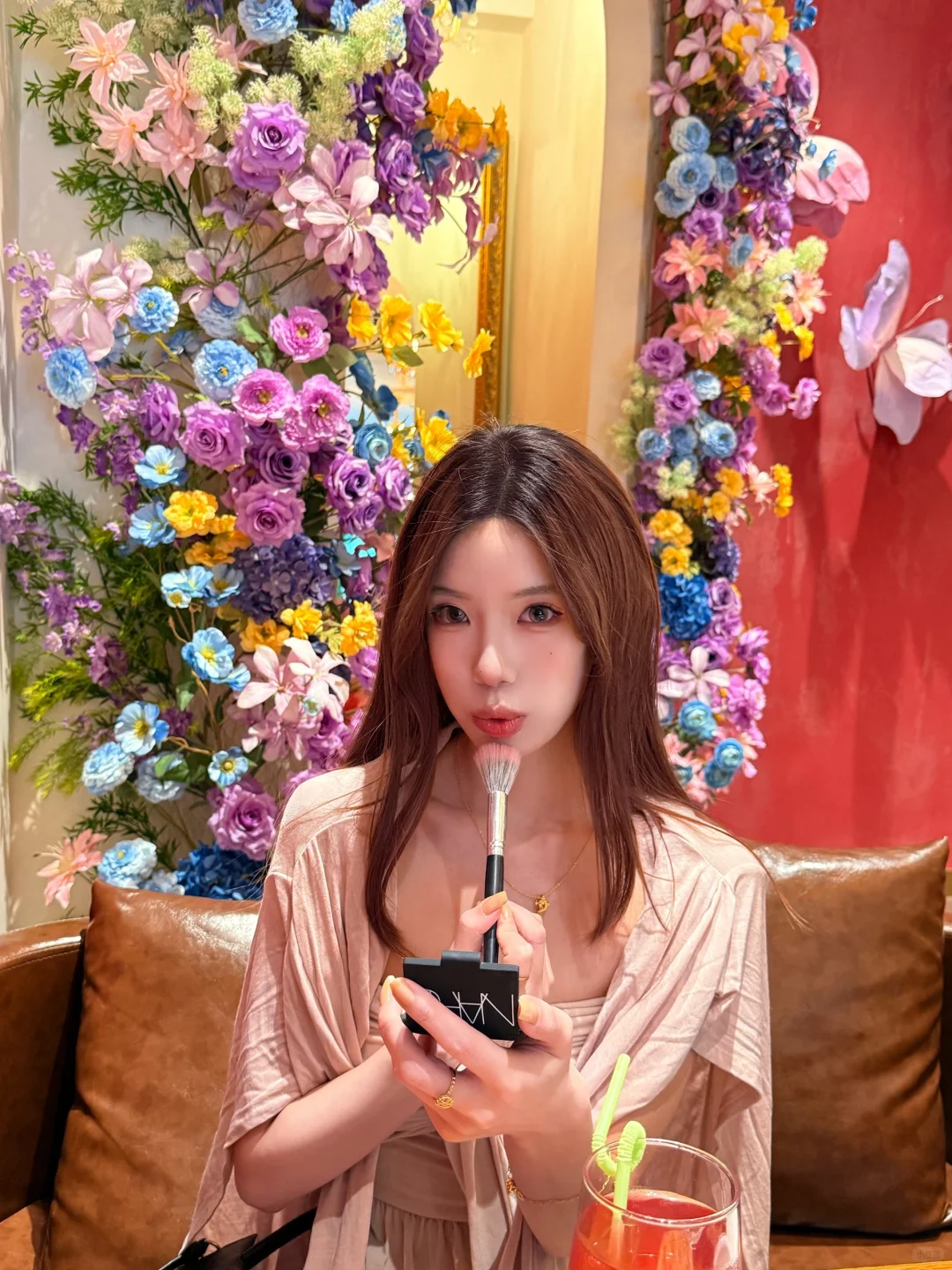 插播一条bb 来组图片🦮
