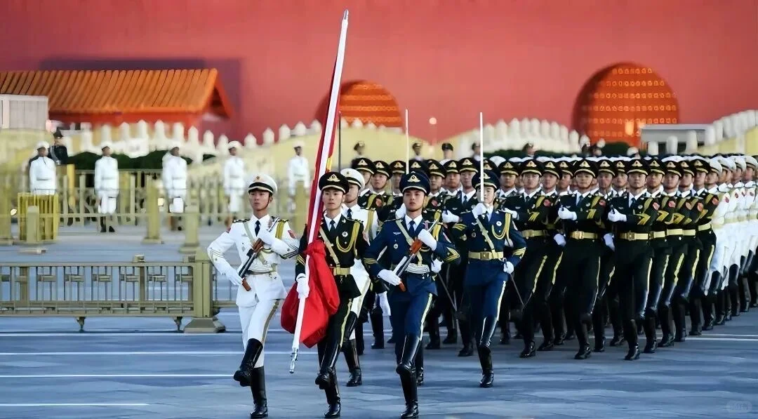 𝐒𝐡𝐚𝐫𝐞｜4K超清阅兵爱国主义平板电脑壁