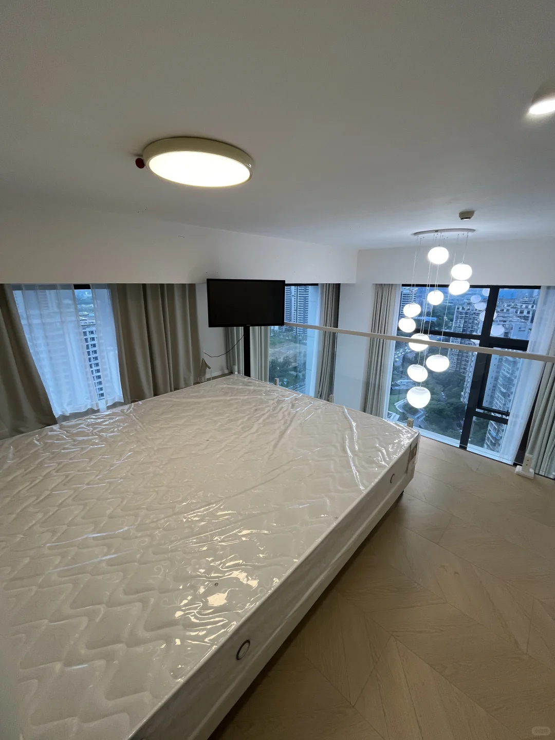 锦江套一loft 小姐姐哭着转出去😭