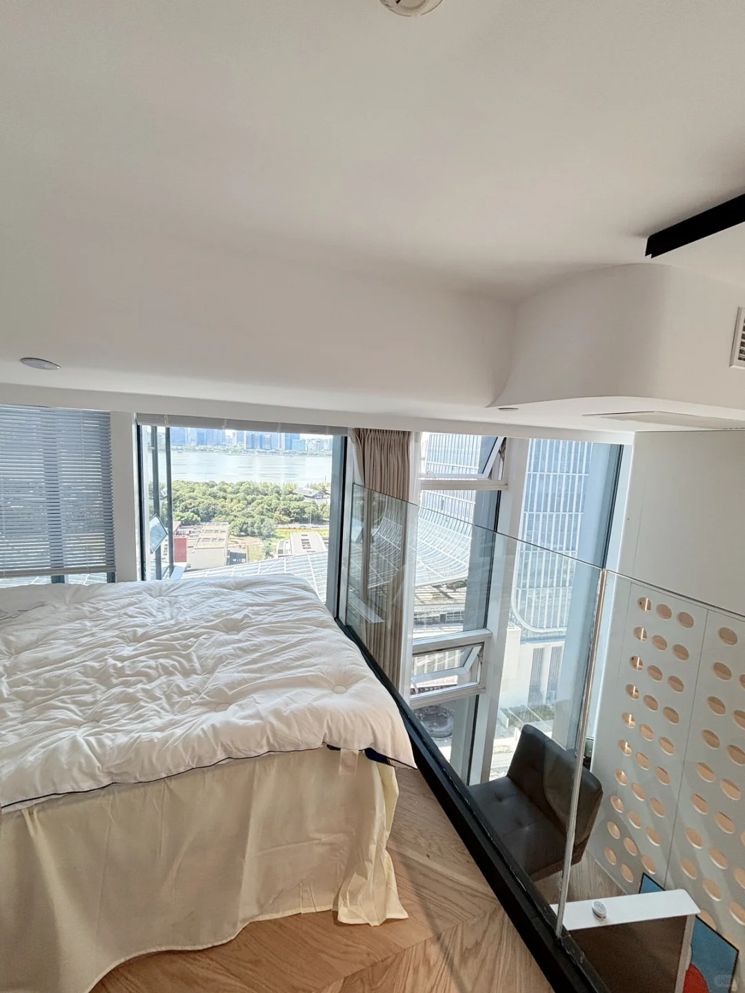 上海租房｜徐汇·2800一室一厅loft➕民用水电