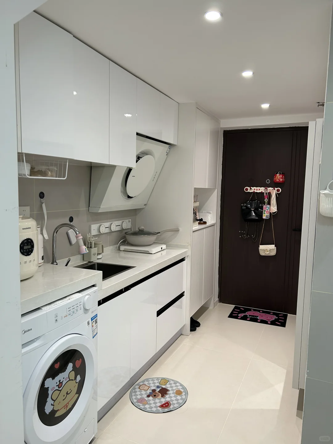 25岁女生，靠自己买的33m²小家全部花费💰