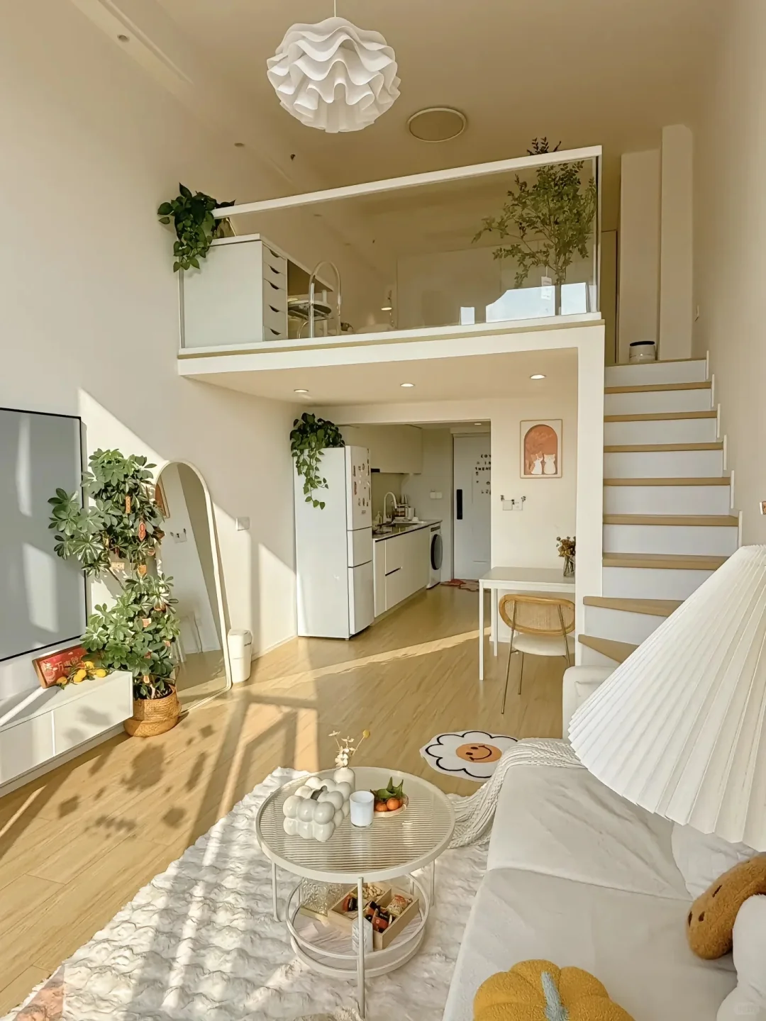 45㎡轻奢loft福州鼓楼独立女孩的浪慢安全屋