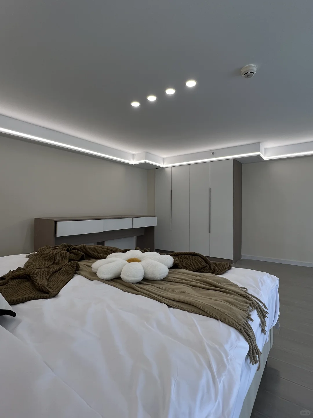 江宁租房🏠| Loft一室🉑月付全景落地窗