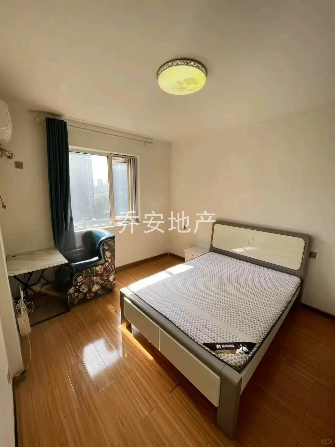 出售左岭新城中装三室二厅一卫仅33万
