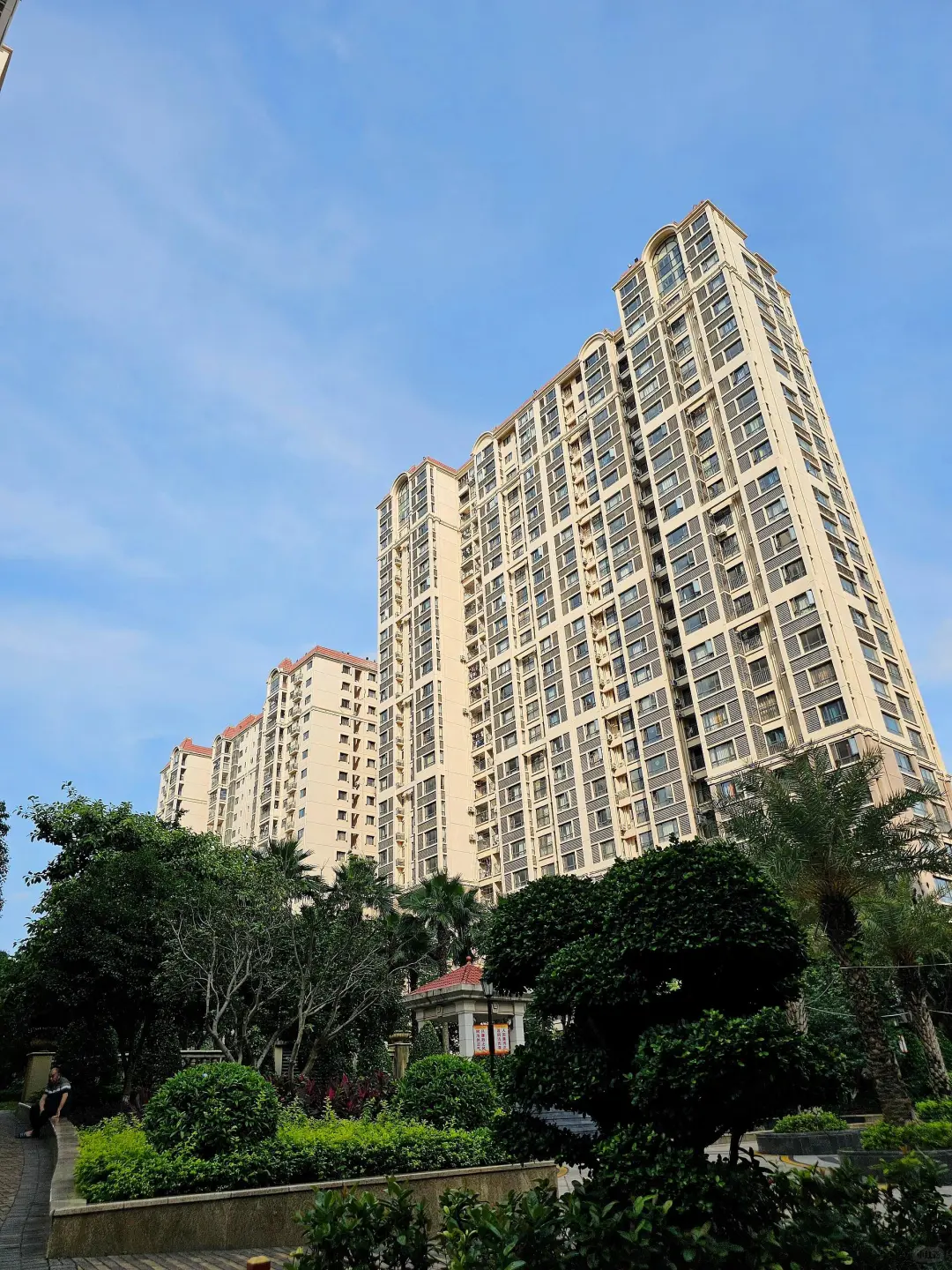 南宁五象，总价40万，小两房月供1400