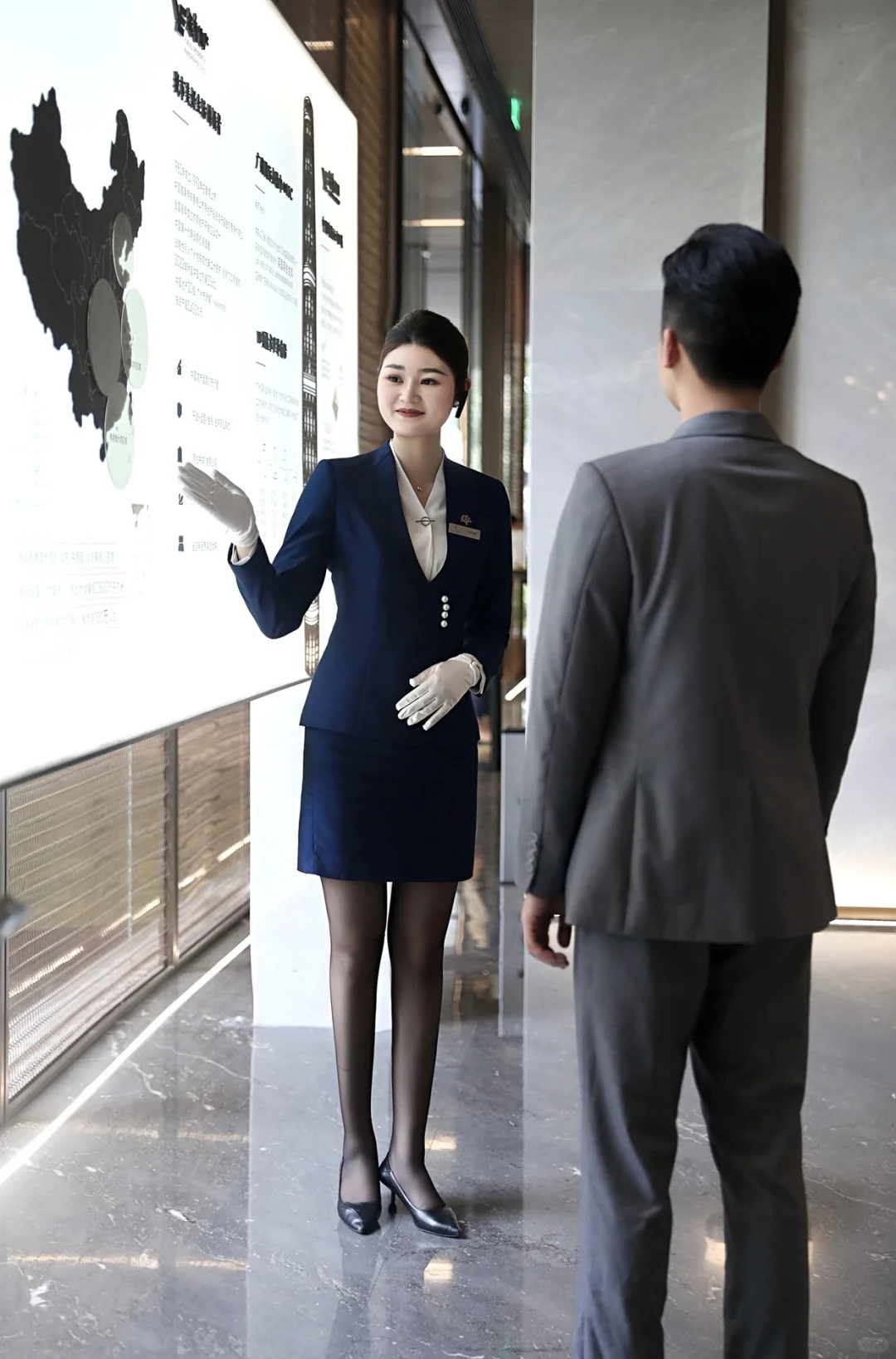 案场客服VS置业顾问