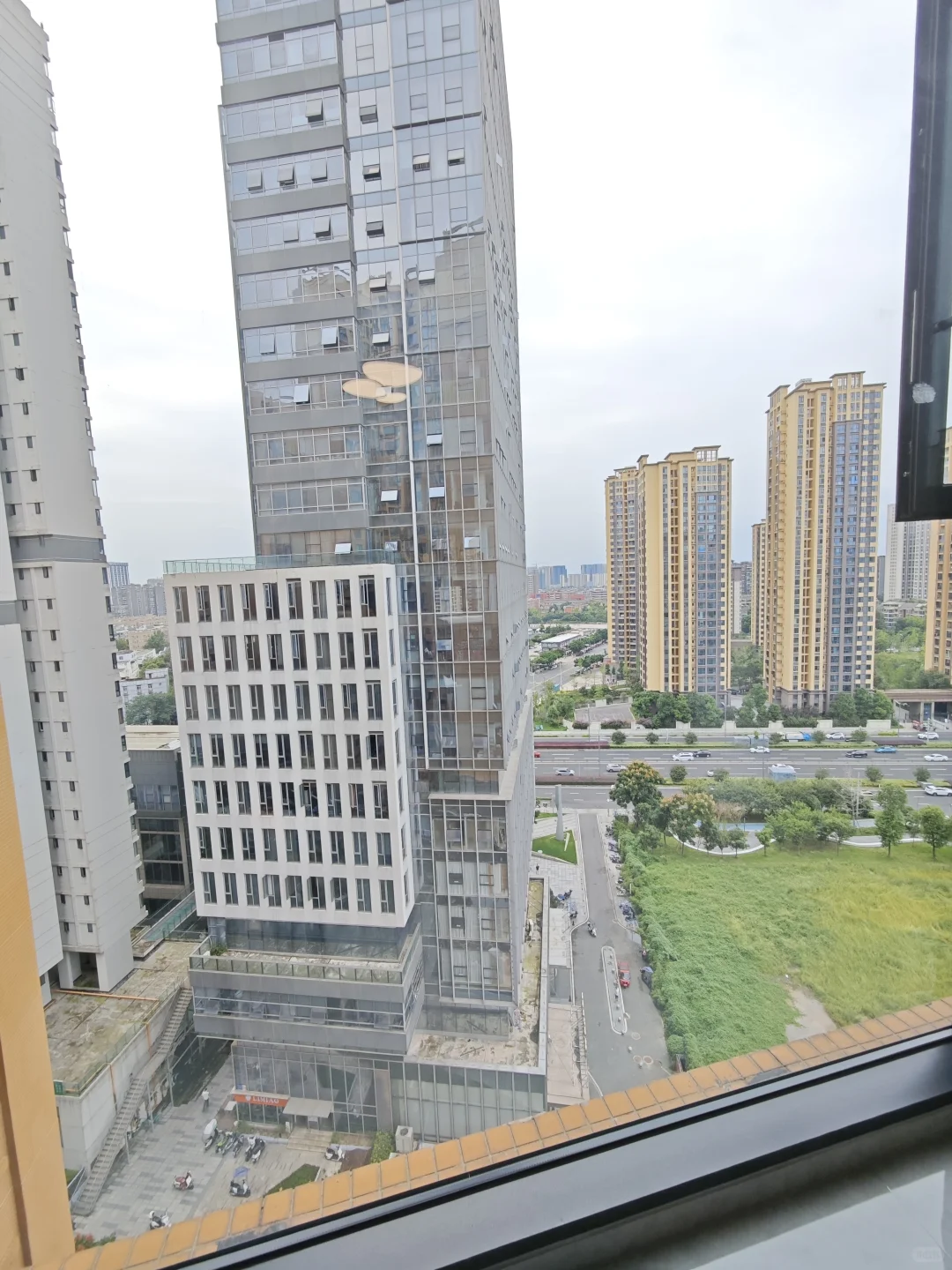 双流自住新房，因工作不在成都，准备出租！