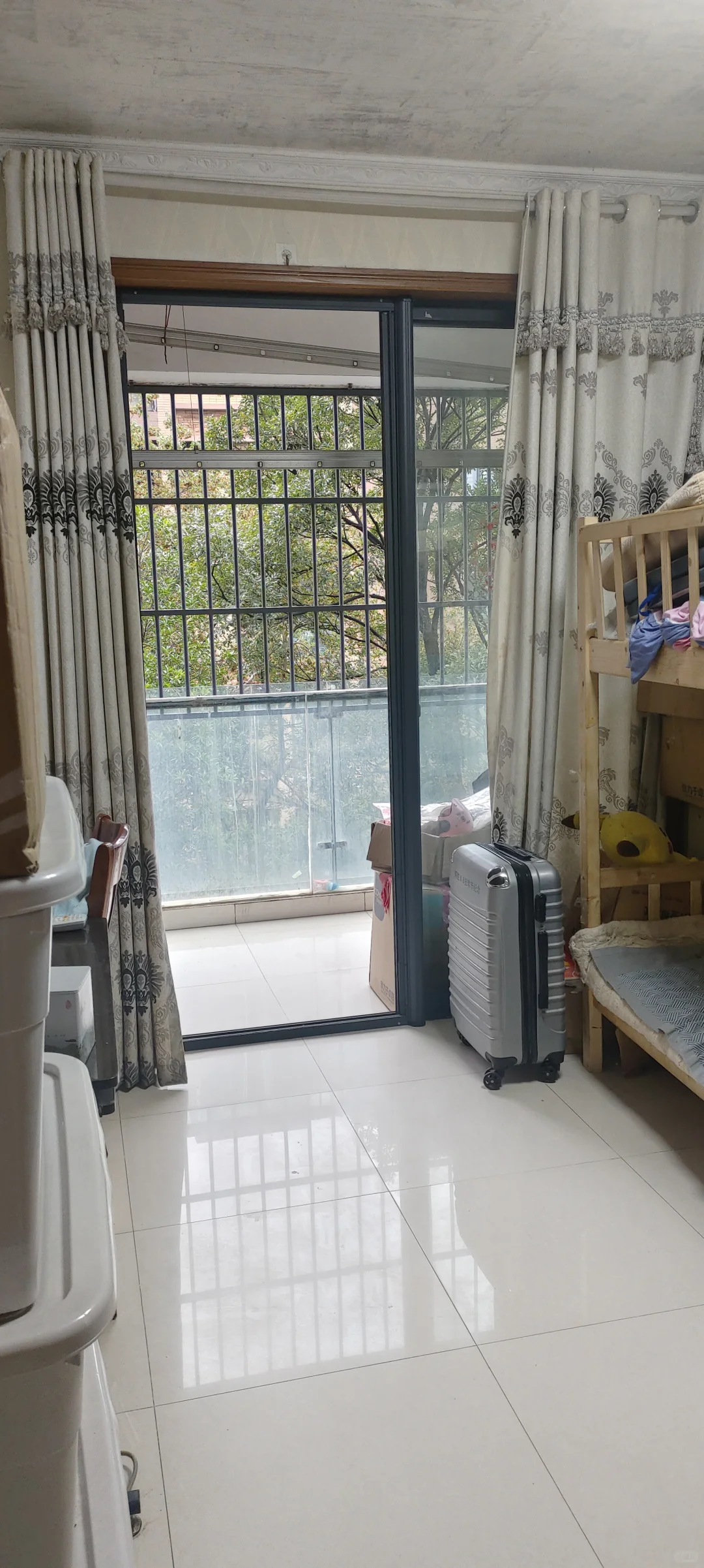 房屋出租中介勿扰。