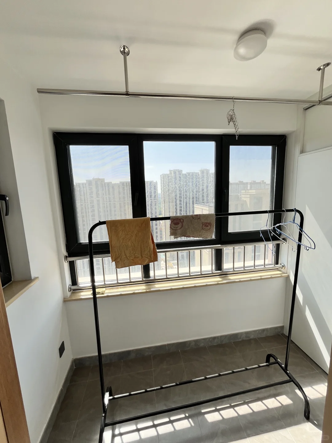 房东自住新房首次出租，小屯路五棵松玉泉路