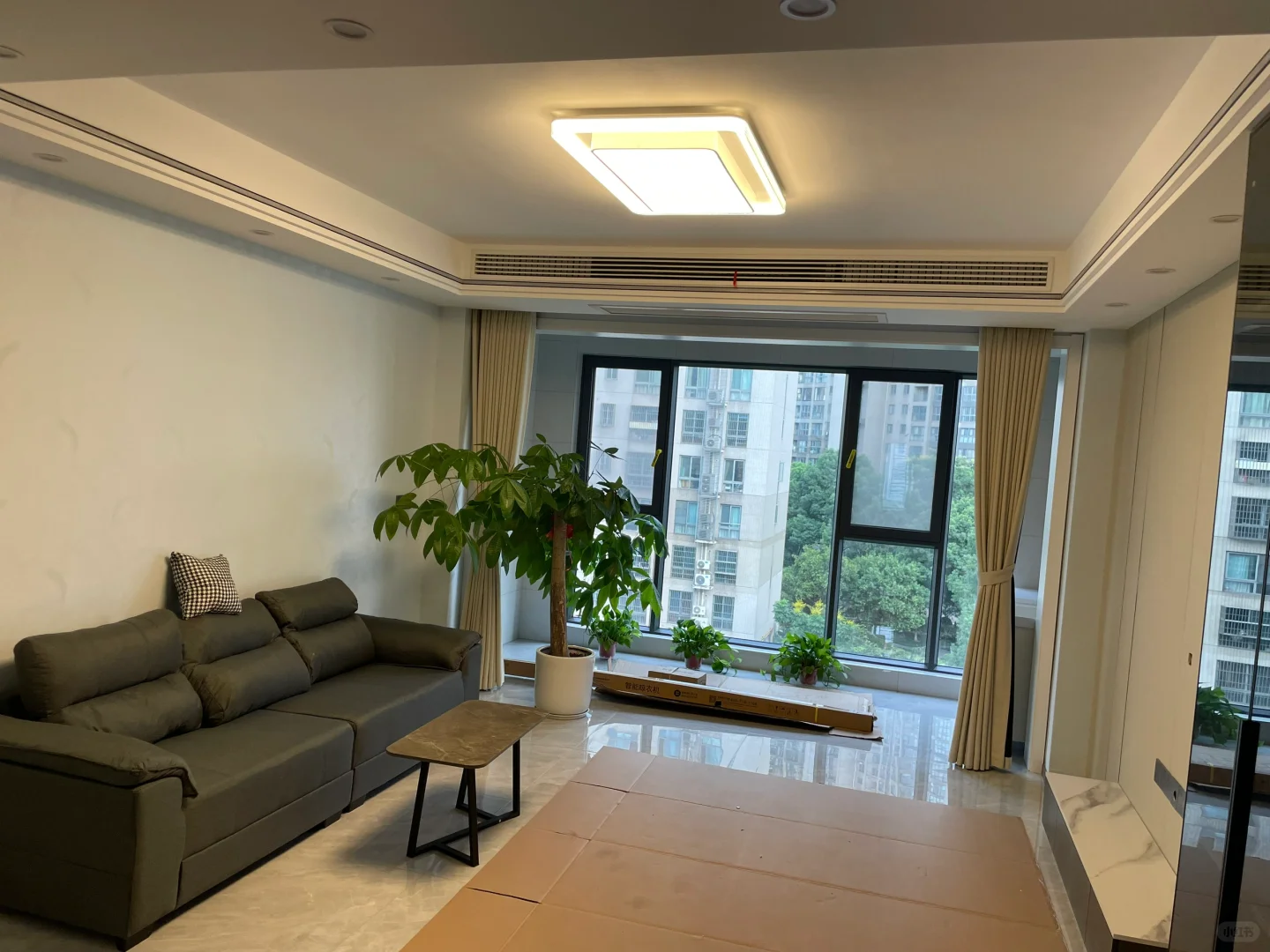 常州青山湾出租，精品装修新房，家电全新未使