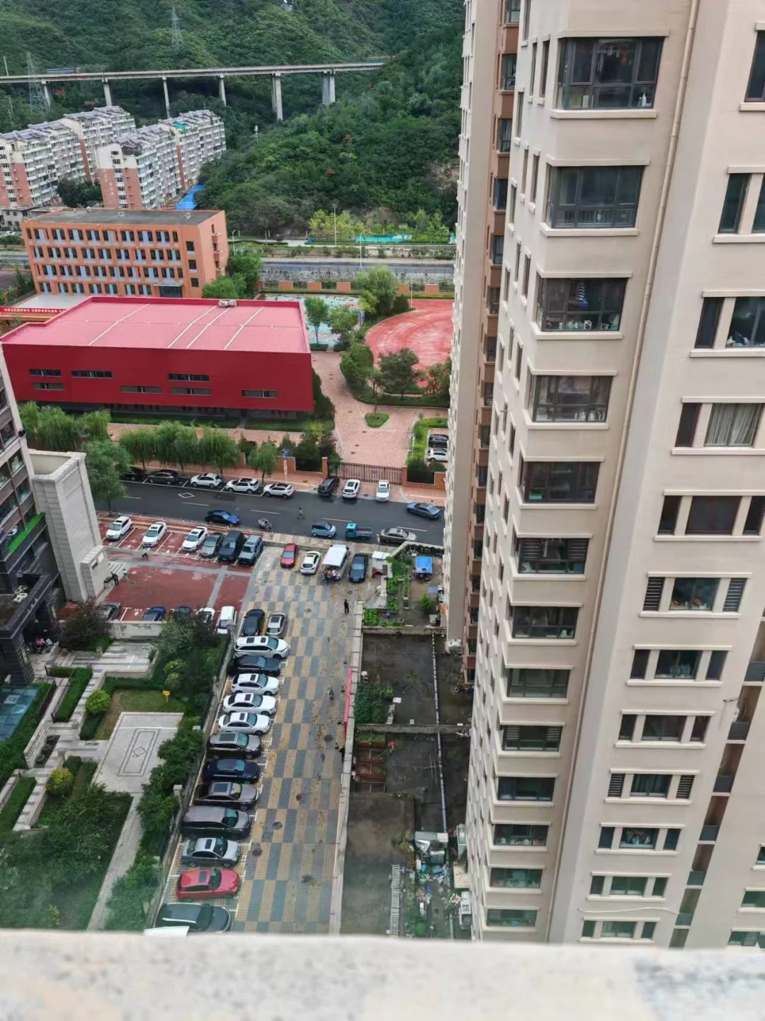 房主直售承德市世纪城五区楼房