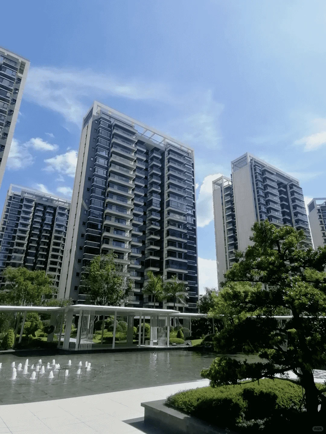 东站76平精装3房，首付2万，月供2600元！